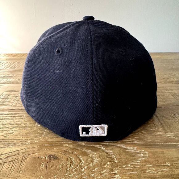 New Era NY Yankees Derek Jeter 59fifty cap kids size 7 - Picture 4 of 6